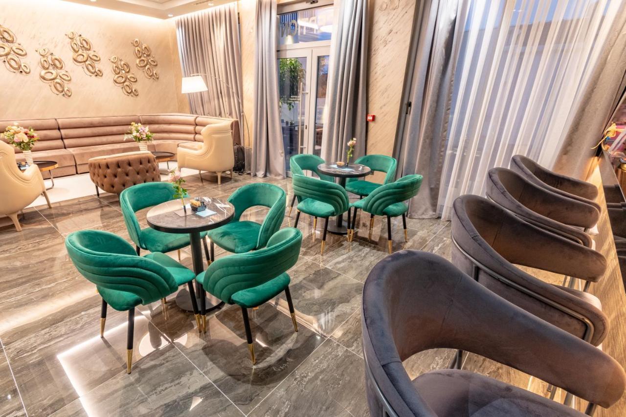 Garni Hotel Kruso Herceg Novi Exterior photo